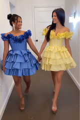 Golden Homecoming Dress Off The Shoulder Corset Short Cocktail Dresses With Ruffles
