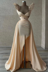 Gorgeous V Neck Sleeveless Mermaid Evening Dress with Sequins and Slit