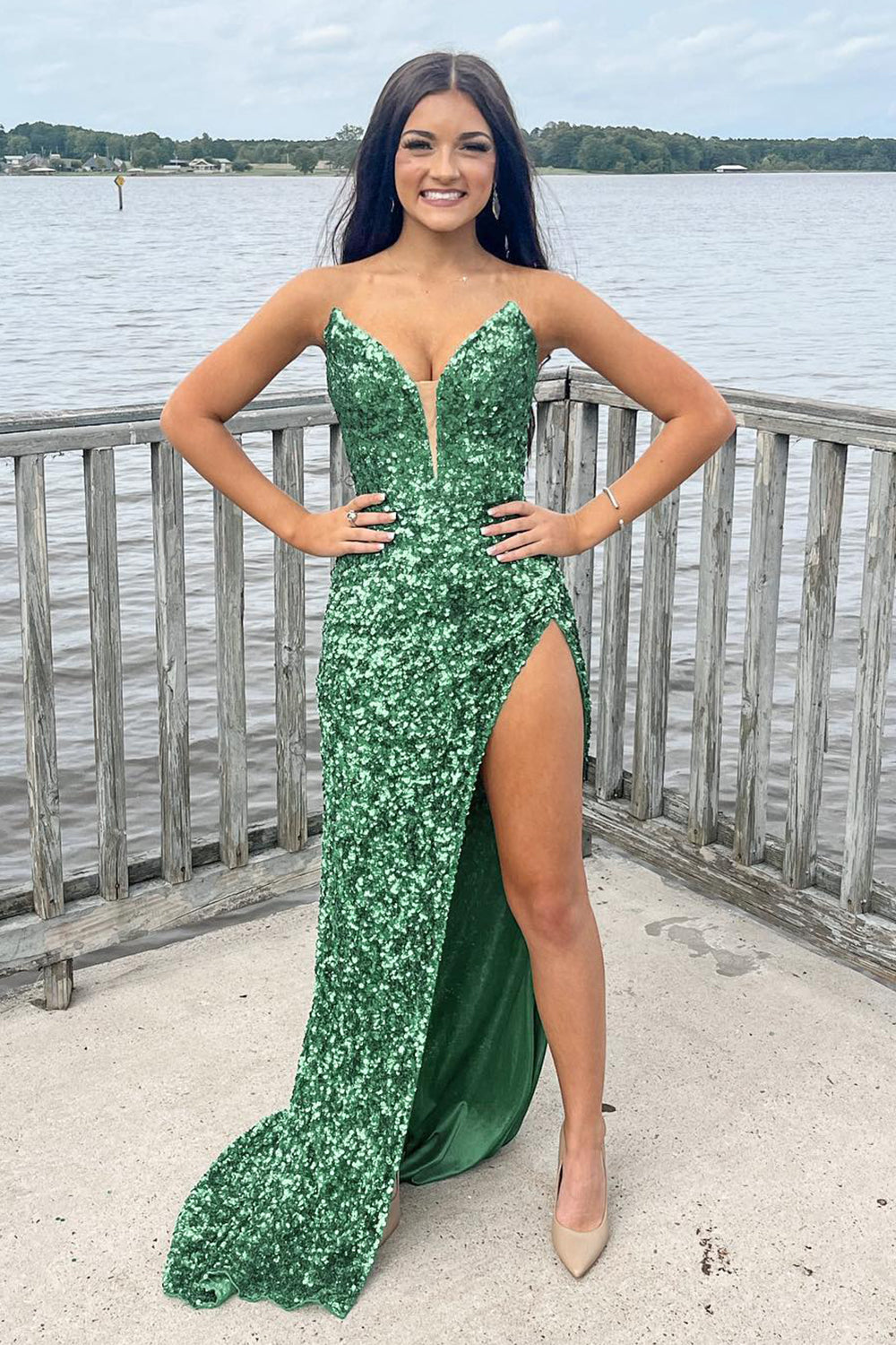 Green Prom Dress Sheath Sequined Long Evening Dress with Slit