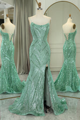 Green Prom Dress Spaghetti Straps Mermaid Sequined Long Evening Dress With Slit