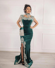 Green Velvet Christmas Party Dress Lace Appliques Slit Formal Dress With Detachable Train