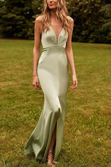 Halter Sleeveless Trumpet/Mermaid Floor Length Bridesmaid Dress crafted from Silk Like Satin