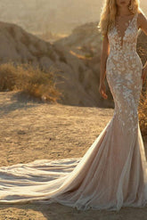 Illusion Neck Tulle Wedding Dress With Appliques Lace