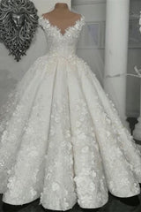 Ivory Wedding Dress Crew Neck Ball Gown Bridal Dress with Court Train