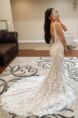 Ivory Wedding Dress Mermaid V Neck Sleeveless Lace Backless Bridal Gown