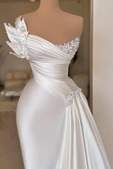 Ivory Wedding Dress Strapless Satin Pleated Bridal Gown With Pearls