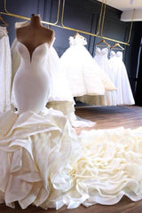 Ivory Wedding Dress Sweetheart Mermaid Satin Bridal Dress with Ruffles