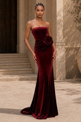 Velvet Mermaid Evening Dress with Strapless Neckline and 3D Flower