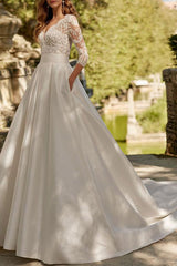Lace Wedding Dress with A Line V Neck 3/4 Sleeves and Court Train