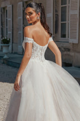 Long A Line Wedding Dress Off The Shoulder Appliques Tulle Bridal Gown