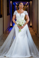 Luxurious Lace Mermaid Wedding Dress Tulle Bridal Dress With Panel Train