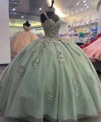 Luxury Ball Gown Sweetheart Neck Spaghetti Straps Flower Lace Appliques Beaded Sage Green Tulle Quinceanera Dress Princess Gown For Sweet 16