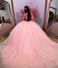 Luxury & Elegant Ball Gown Strapless Lace Appliques Beaded Pink Tulle Princess Quinceanera Dress Formal Evening Party Gown For Sweet 16