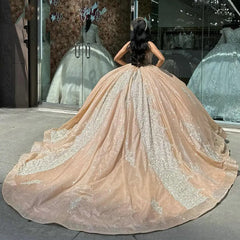Luxury & Glamorous Ball Gown Sweetheart Neck Sleeveless Lace Applique Beaded Champagne Sequins Quinceanera Dress For Sweet 16