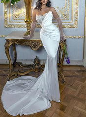 Satin/Sequined Wedding Dress with Detachable Trumpet/Mermaid Sweetheart Silhouette