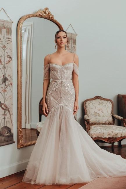 Mermaid Off The Shoulder Spaghetti Strap Sleeveless Lace Tulle Bridal Gown With Appliques