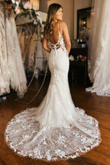 Mermaid Wedding Dress Spaghetti Straps V Neck Backless Bridal Gown