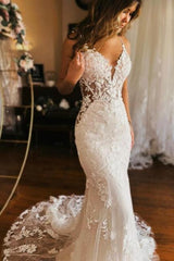 Mermaid Wedding Dress Spaghetti Straps V Neck Backless Bridal Gown