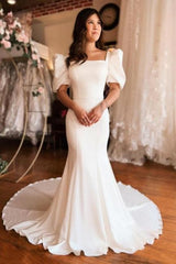 Mermaid Wedding Dress Square Neck Satin Backless Bridal Gown With Short Sleeves