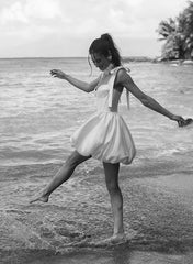 Modern Sweetheart Sleeveless Satin Reception Wedding Dress With Bow(s)