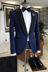 Navy Blue Two Piece Peaked Lapel Prom Suit