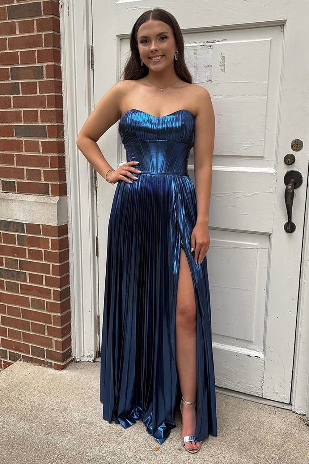 Navy Prom Dress Mermaid Sweetheart Metallic Pleated Long Formal Dress With Slit