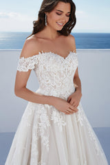Off The Shoulder Ball Gown Lace Wedding Dress With Tulle