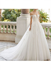 Off The Shoulder Ball Gown Wedding Dress With Short Sleeves Tulle Lace and Appliques