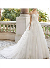 Off The Shoulder Ball Gown Wedding Dress With Short Sleeves Tulle Lace and Appliques