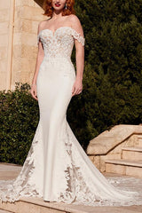 Off The Shoulder Lace Trumpet/Mermaid Wedding Dress