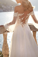 Off The Shoulder Long Sleeves Lace/Tulle Wedding Dress
