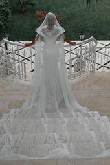 Off The Shoulder Sleeveless Sequined Trumpet/Mermaid Wedding Dress