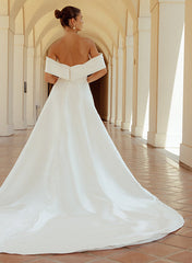 Off The Shoulder Sleeveless Wedding Dress With Split Front/Bow(s)