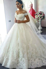 Off The Shoulder Tulle Court Train Wedding Dress With Appliques Lace