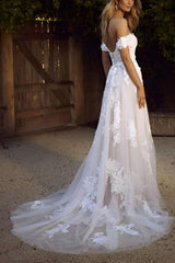 Off The Shoulder Tulle Lace Wedding Dress With Appliques Lace