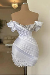 Off the Shoulder Homecoming Dress Sleeveless Short Cocktail Dress With Beading