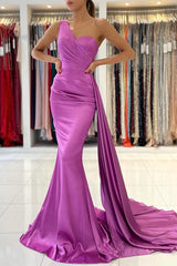 One Shoulder Sleeveless Silk Like Satin Sheath/Column Bridesmaid Dress
