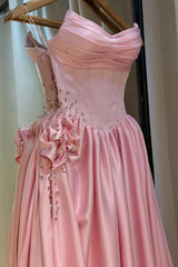 Pale Pink Satin Strapless Homecoming Dress With Rhinestone 3D Flower And High Slit Formal Evening Gown