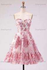 Pink Floral Jacquard Strapless Corset Short Homecoming Dress with Ruffles