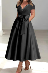 Plus Size Mother of the Bride A Line V Neck Dress with Pockets and Ruffles