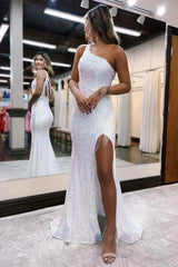 Purple Prom Dress Sequined One Shoulder Long Evening Dress with Fringes