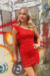 Red Homecoming Dress One Shoulder Corset Tight Short Prom Dress With Feathers