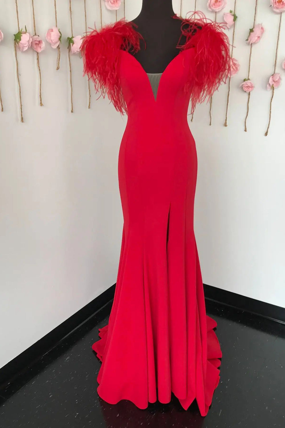 Red Prom Dress Mermaid Long Evening Dress with Feathers