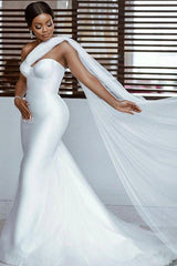Satin Trumpet/Mermaid One Shoulder Strapless Court Train Wedding Dress