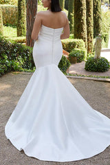 Satin Wedding Dress Elegant Trumpet/Mermaid Style Sleeveless