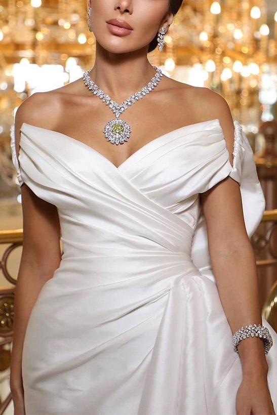 Satin Wedding Dress with Strapless Sleeveless Court Train