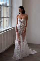 Mermaid Halter Neck Wedding Dress Ivory Long Bridal Gown With Appliques Lace