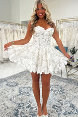 Short Floral Lace A Line Wedding Dress with Sweetheart Neckline