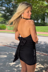 Simple Black Homecoming Dress Halter Backless Tight Short Satin Cocktail Party Dresses