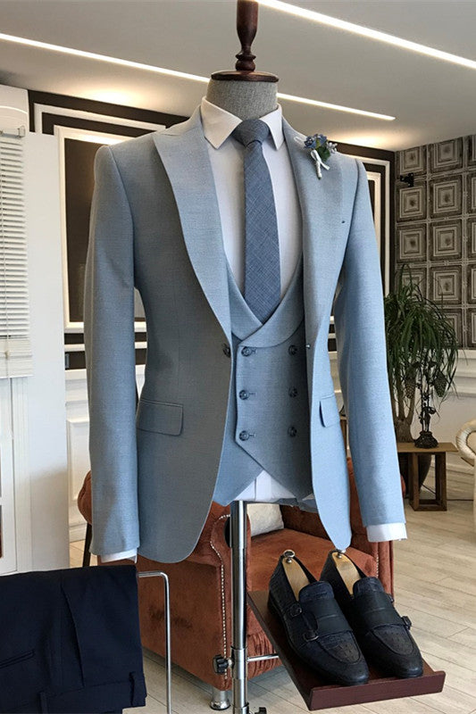 Sky Blue Peaked Lapel 3 Piece Glamorous Prom Suit